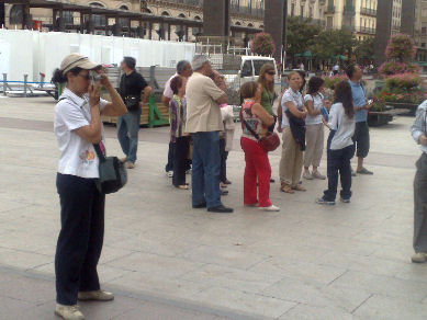 Turistas en la Plaza del Pilar de Zaragoza