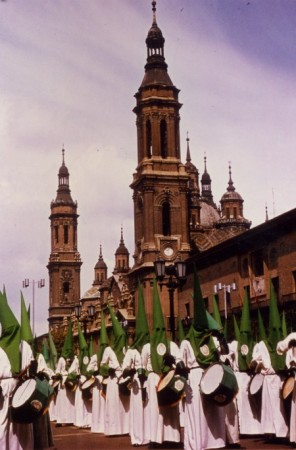 Cofradía de las Siete Palabras de Zaragoza en el Pilar