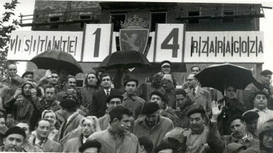 Campo de fútbol de Torrero en Zaragoza. Fotografía de Ángel Aznar, tomada del sitio web de Rafael Castillejo en www.rafaelcastillejo.com